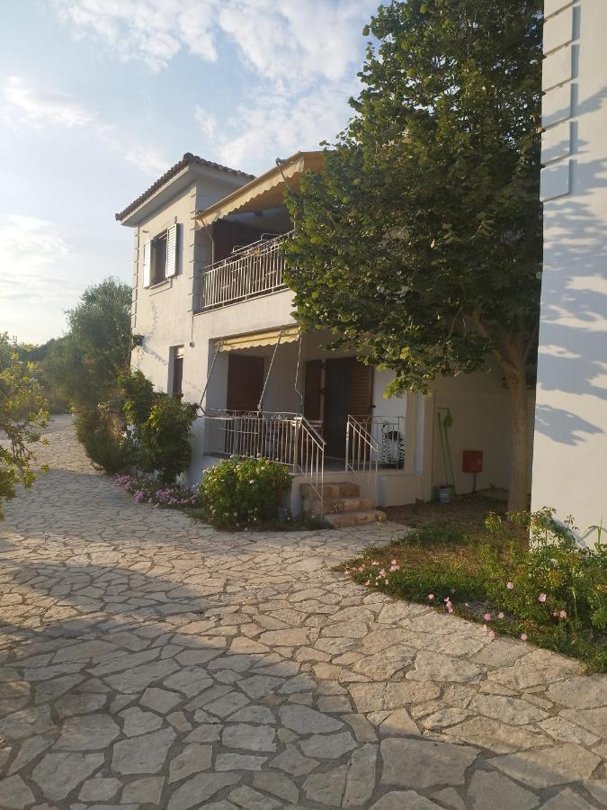 Vakantiehuis σπιτι σε συγκροτημα με πισινα Mary's House Gialova